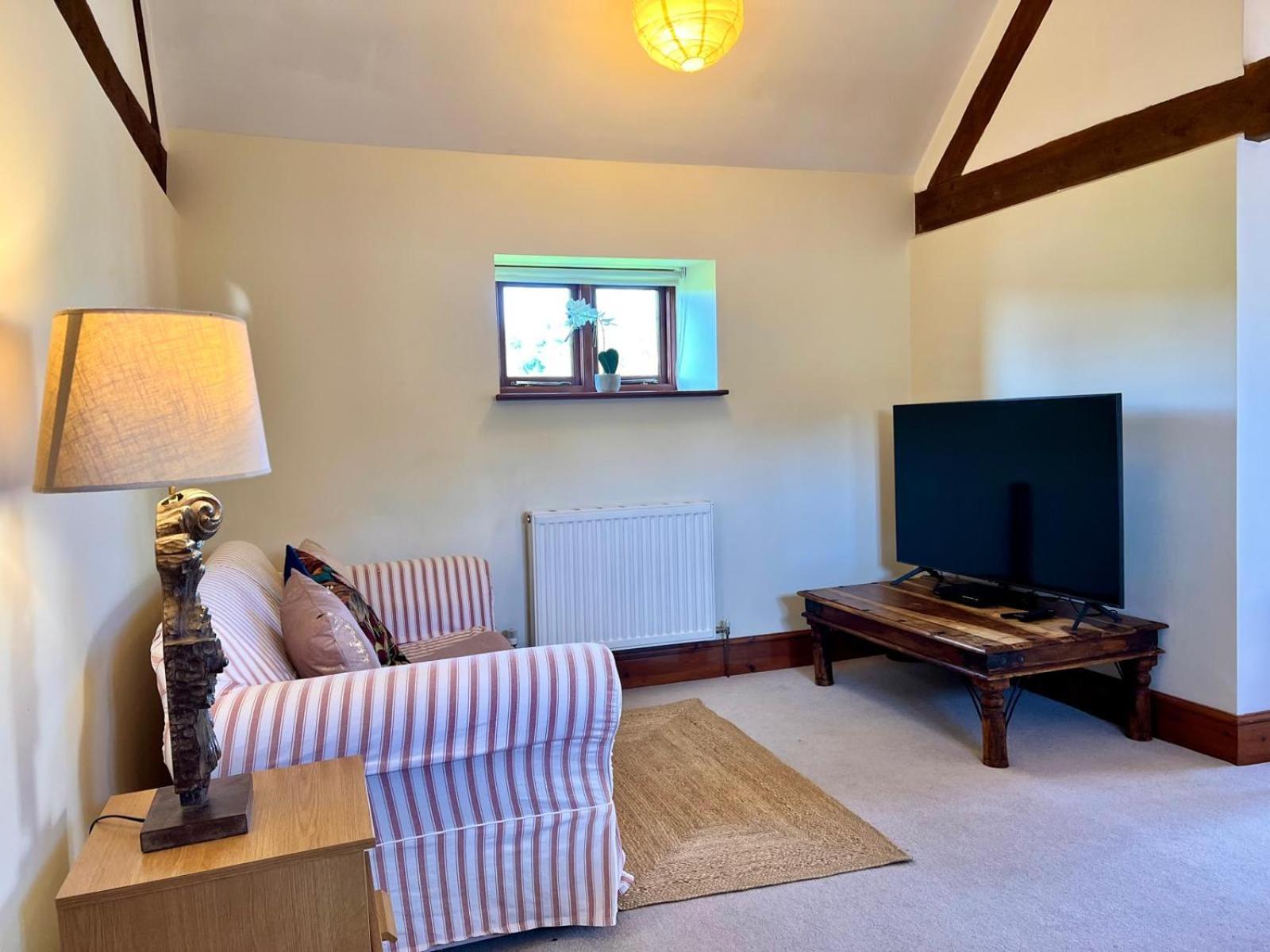 Abenhall Cottages Mitcheldean Bagian luar foto