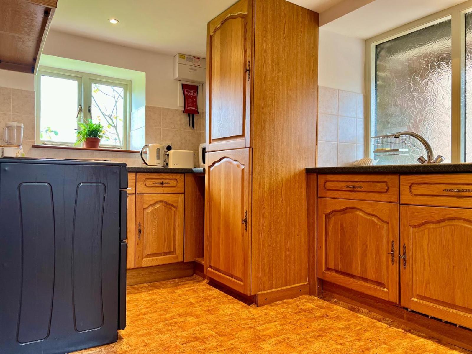 Abenhall Cottages Mitcheldean Bagian luar foto
